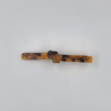 Load image into Gallery viewer, Sussie knot clip