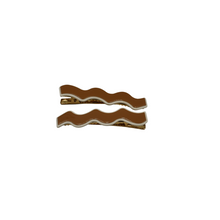 Load image into Gallery viewer, Whitney Alligator Clips Tan and Cream