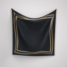 Load image into Gallery viewer, Classique - Bold Black