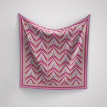 Load image into Gallery viewer, Geometrical illusion in Pink