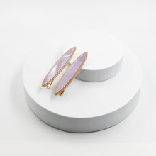 Load image into Gallery viewer, Maya Oval Clips Lilac with Tan Border