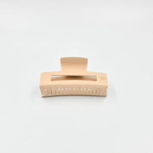Load image into Gallery viewer, Large Claw Clip Beige + Cream