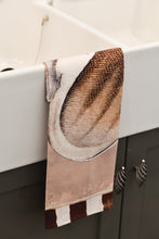 Load image into Gallery viewer, Sea Shells Linen Tea Towel