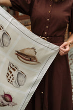 Load image into Gallery viewer, She Sells Sea Shells in off white