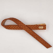 Load image into Gallery viewer, Ava clip