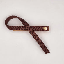 Load image into Gallery viewer, Ava clip