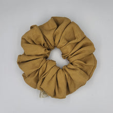 Load image into Gallery viewer, Heritage Linen Scrunchie