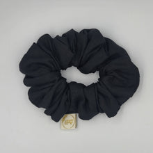 Load image into Gallery viewer, Heritage Linen Scrunchie