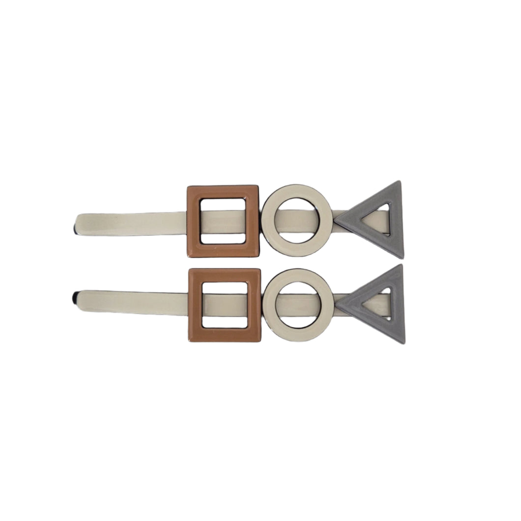 Geometrical Slides Tan, sage and cream