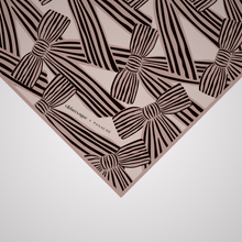 Load image into Gallery viewer, Pinstripe-Bow Pépa Mocha Mousse + Chocolate
