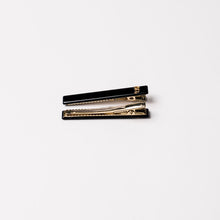 Load image into Gallery viewer, Panache Classic Alligator Clip Black
