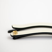 Load image into Gallery viewer, Panache Classic Slide Clip Cream

