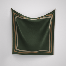 Load image into Gallery viewer, Classique Deep Green and Tan
