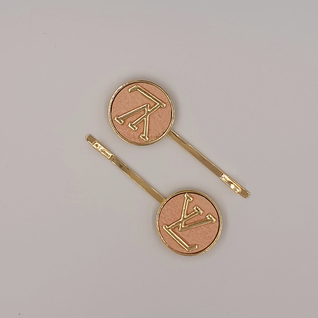 LV oval clips Pale Pink